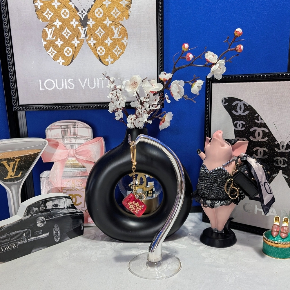 Louis Vuitton inclusion Speedy Bag Charm - Red/Gold- VERY RARE🔥🔥